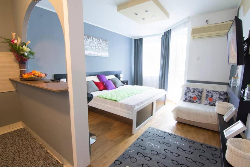 Maxim Apartment Белград Екстериор снимка